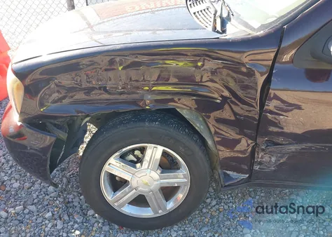 2008 Chevrolet Trailblazer Lt из США, поврежденный, VIN 1GNDS13S082124114